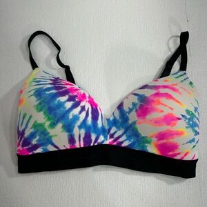Pink Victoria’s Secret wear everywhere wireless lightly lined Tie-Dye Bra 34DD